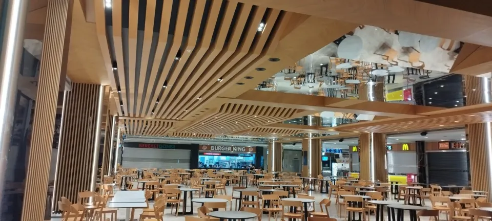 Mağaza & Restoran Ahşap Dekorasyonu